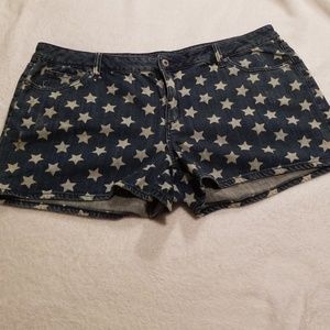 🎆 Star Jean Shorts Size 19